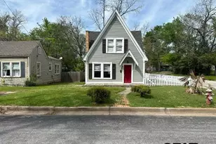 420 Dodge, Tyler, TX 75701 - Photo 1