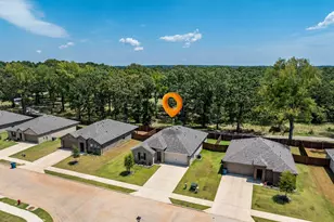 1008 N River Oaks Ln, Chandler, TX 75758 - Photo 15