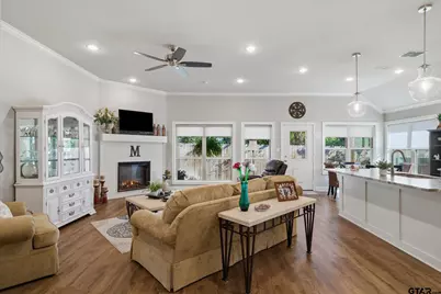 10059 Dayspring Drive, Flint, TX 75762 - Photo 13