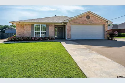 672 Inwood St, Mineola, TX 75773 - Photo 1