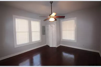 522 W Dobbs, Tyler, TX 75701 - Photo 9