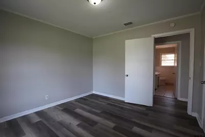 1712 Redbud, Tyler, TX 75701 - Photo 13