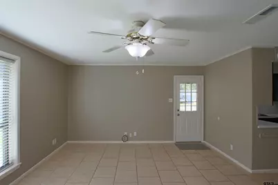2725 Amy Lane, Tyler, TX 75701 - Photo 7