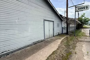 320 E Garland St, Grand Saline, TX 75140 - Photo 1