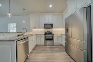 2006 W Oakwood St, Tyler, TX 75702 - Photo 11
