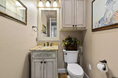 102 Nathan, Chandler, TX 75758 - Photo 25