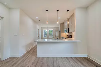 1219 Cherokee St, Longview, TX 75604 - Photo 11