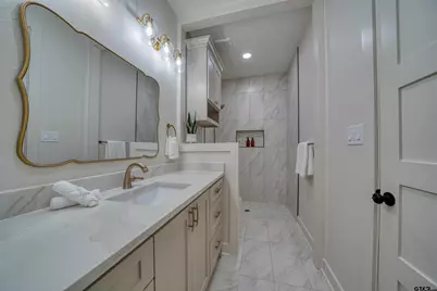 1219 Cherokee St, Longview, TX 75604 - Photo 31