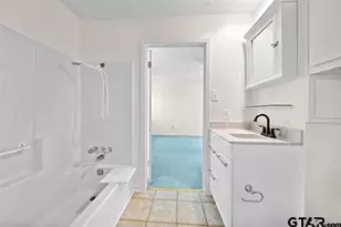 1707 Co Rd 4101, Jacksonville, TX 75766 - Photo 25
