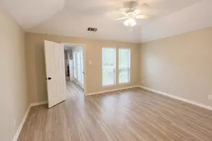 2806 Laurel Oak Dr, Garland, TX 75044 - Photo 13