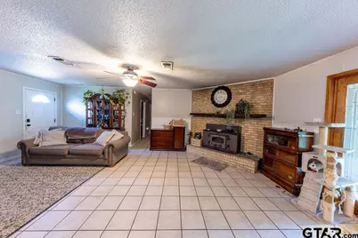 303 Wanda Dr., Winnsboro, TX 75494 - Photo 5