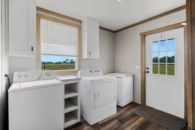 472 County Road 1109, Grand Saline, TX 75140 - Photo 21