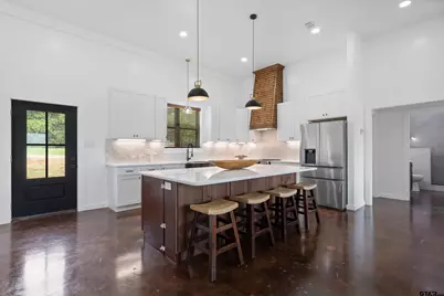 10916 Crestview Lane, Frankston, TX 75763 - Photo 15