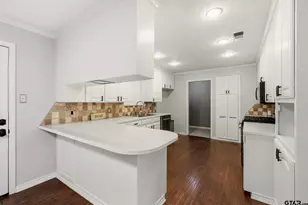 3217 Libbie, Tyler, TX 75707 - Photo 7