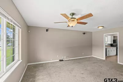 2802 Anita Ln, Tyler, TX 75703 - Photo 5