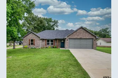 21317 Dean St, Chandler, TX 75758 - Photo 1