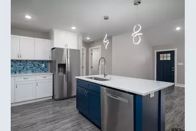 21317 Dean St, Chandler, TX 75758 - Photo 7