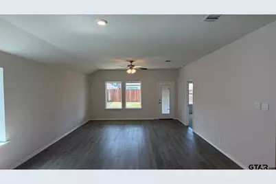 3013 Hidden Valley Drive, Lindale, TX 75706 - Photo 9