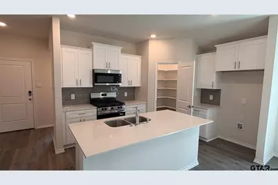 3013 Hidden Valley Drive, Lindale, TX 75706 - Photo 5