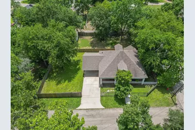 200 W Van St, Lindale, TX 75771 - Photo 45