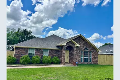 105 Oak St, Bullard, TX 75757 - Photo 1