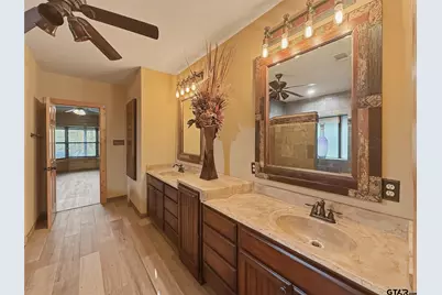 1751 Vz County Road 1925, Edgewood, TX 75117 - Photo 23