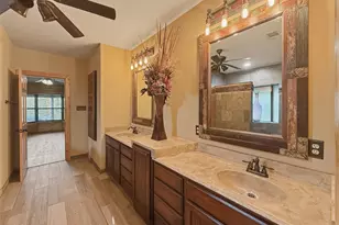 1751 Vz County Rd 1925, Edgewood, TX 75117 - Photo 23