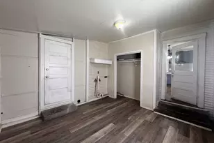 414 W 4th St, Mt Pleasant, TX 75455 - Photo 13