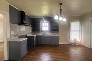 414 W 4th St, Mt Pleasant, TX 75455 - Photo 7