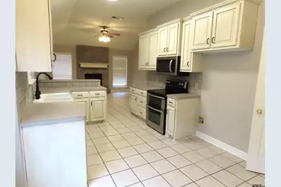 110 Leamington Spa, Whitehouse, TX 75791 - Photo 11