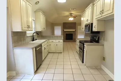 110 Leamington Spa, Whitehouse, TX 75791 - Photo 9
