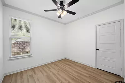 8430 Lakeway Drive, Tyler, TX 75703 - Photo 13