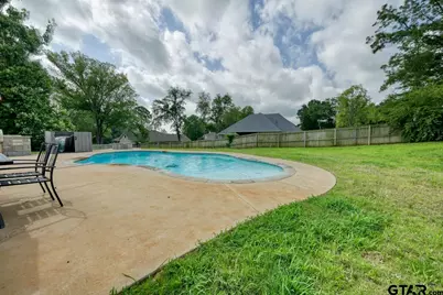 12121 Oak Grove Drive, Tyler, TX 75706 - Photo 39