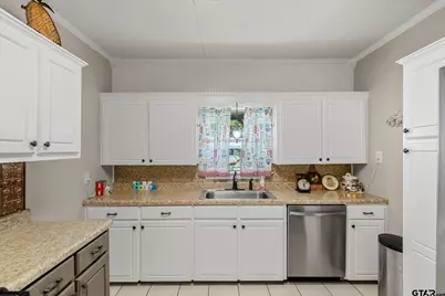12125 N State Highway 110, Van, TX 75790 - Photo 33