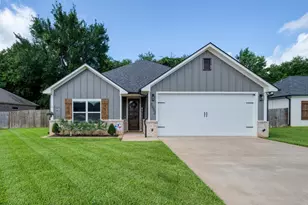 2002 Jackie Ray, Whitehouse, TX 75791 - Photo 1