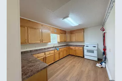 1808 E 1st St., Mt Pleasant, TX 75455 - Photo 9
