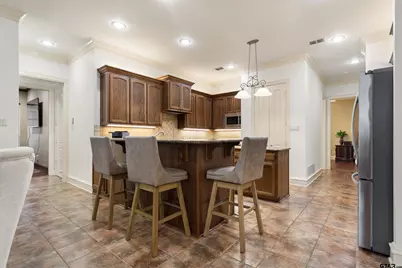 2318 Kingsmill Cir., Tyler, TX 75703 - Photo 15