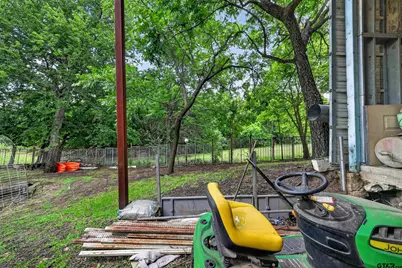 276 Hilltop, Ennis, TX 75119 - Photo 23