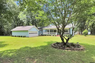 2217 Bass Hollow Cir, Jacksonville, TX 75766 - Photo 37