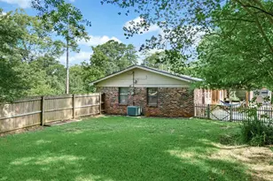 810 Caddo St, Marshall, TX 75672 - Photo 47