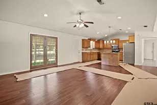119 W Billy Daniels Pkwy, Mount Pleasant, TX 75455 - Photo 9