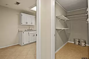 119 W Billy Daniels Pkwy, Mount Pleasant, TX 75455 - Photo 17