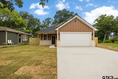 1722 N. Ross, Tyler, TX 75702 - Photo 1