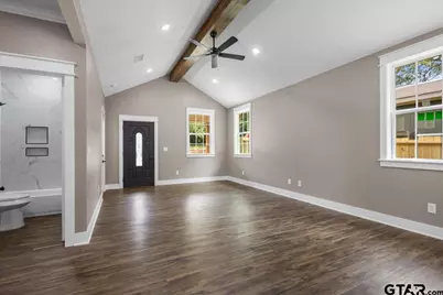 1722 N. Ross, Tyler, TX 75702 - Photo 9