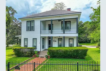 609 Fowler, Palestine, TX 75801 - Photo 1