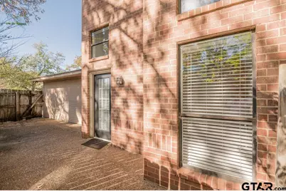 5919 Hollytree Dr, Tyler, TX 75703 - Photo 25
