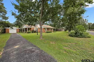 190 Fairview, Rusk, TX 75785 - Photo 9
