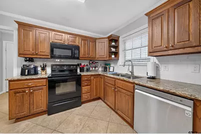 312 E Emma, Bullard, TX 75757 - Photo 9