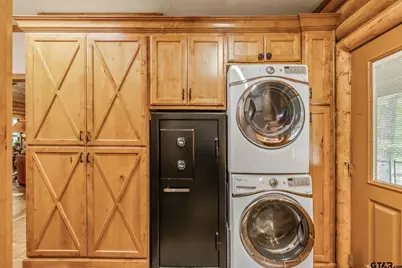 609 County Road 2421, Como, TX 75431 - Photo 23
