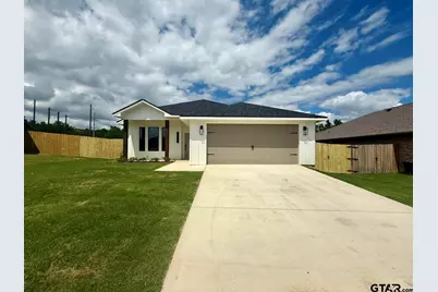 17430 Crossing Circle, Lindale, TX 75771 - Photo 1